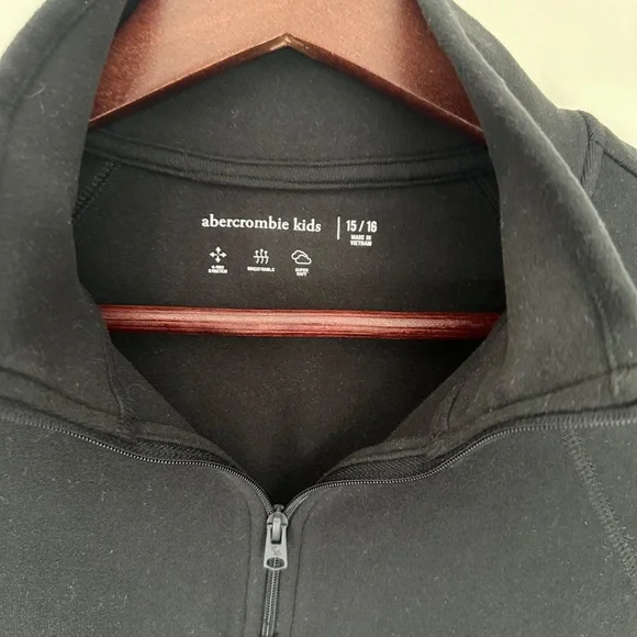 Abercrombie Kids Girls Black Half-Zip Activewear Fleece Jacket — Size 15/16 - Picture 2 of 5